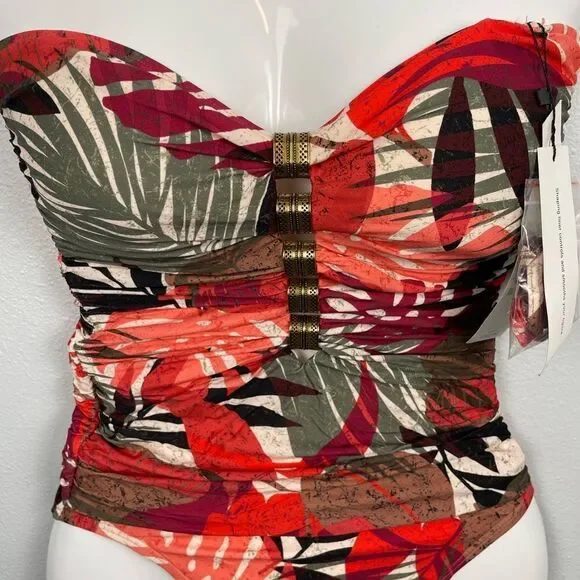 NWT Carmen Marc Valvo One Piece Swim Suit Size 8